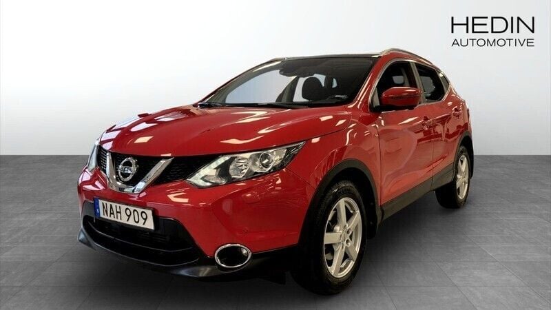 Röd (red) Begagnad 2016 Nissan Qashqai N-Connecta SUV | 139 800 kr (Bra pris) - Bild 1/4