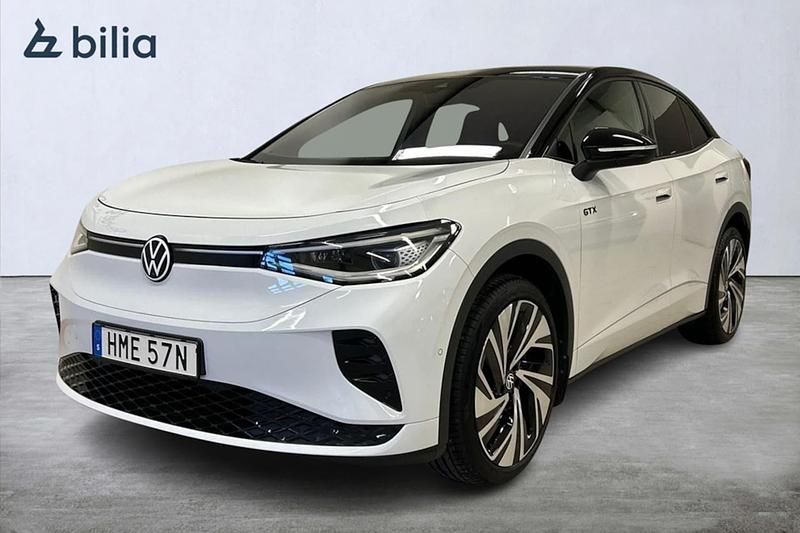 Vit Begagnad 2023 VW ID.5 GTX SUV | 428 900 kr (Marknadspris) - Bild 1/4