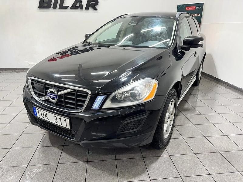 Begagnad Volvo XC60 Momentum 163 HK (119 kW) 2010 Svart SUV