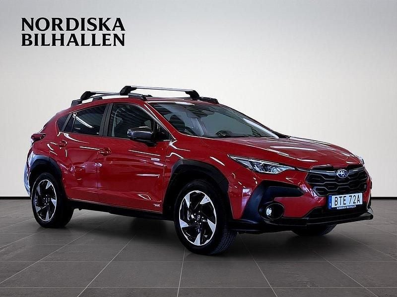 Röd Begagnad 2024 Subaru Crosstrek Kombi | 339 795 kr (Bra pris) - Bild 1/4