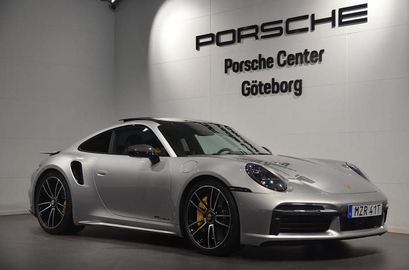 Silver Begagnad 2021 Porsche 911 Turbo S Sportkupé | 2 295 000 kr - Bild 1/4