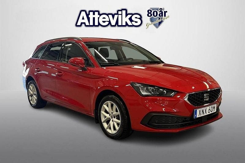 Röd Begagnad 2022 Seat Leon Style Kombi | 199 500 kr (Marknadspris) - Bild 1/4