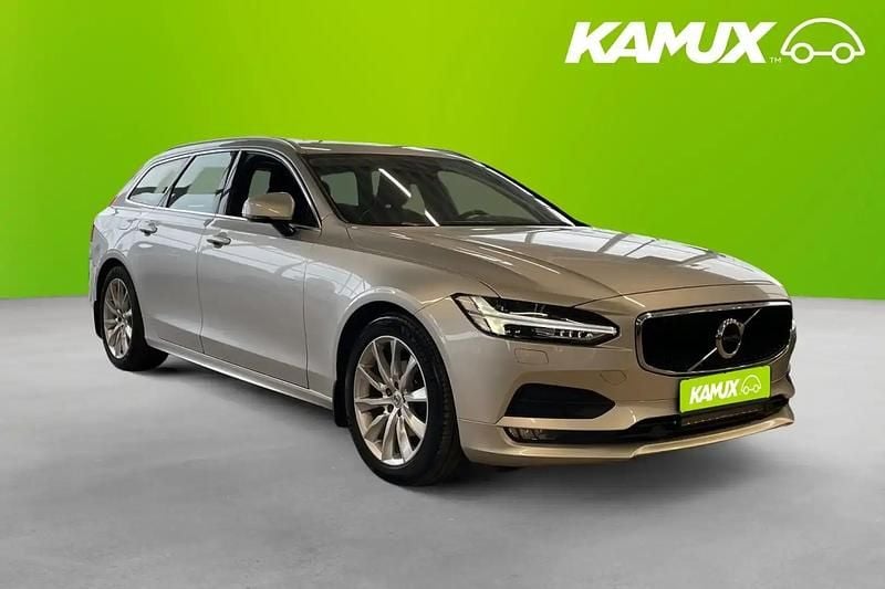 Silver/grå Begagnad 2019 Volvo V90 Momentum Kombi | 249 800 kr (Marknadspris) - Bild 1/4
