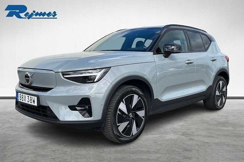 Grå Begagnad 2023 Volvo XC40 Ultimate SUV | 624 900 kr - Bild 1/4