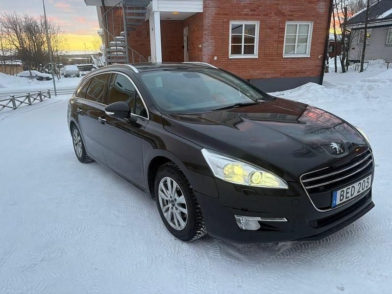Begagnad Peugeot 508 SW 140 HK (102 kW) 2014 Kombi