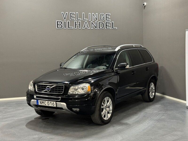 Svart Begagnad 2014 Volvo XC90 Momentum SUV | 89 900 kr - Bild 1/4