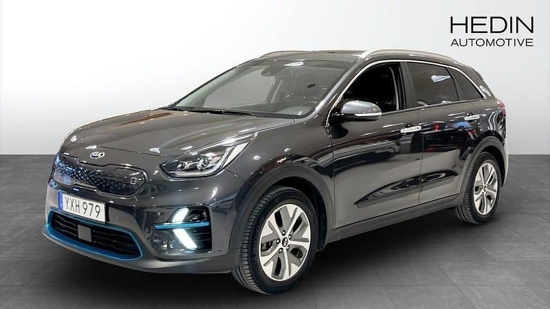 Grå Begagnad 2019 Kia e-Niro Advance SUV | 239 900 kr (Marknadspris) - Bild 1/4