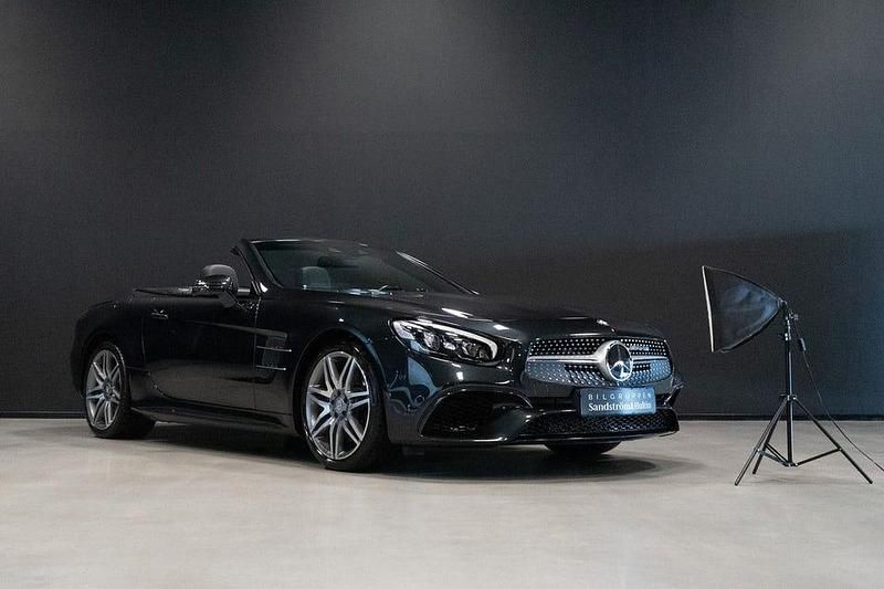 Svart Begagnad 2016 Mercedes SL500 AMG Cab | 799 000 kr - Bild 1/4