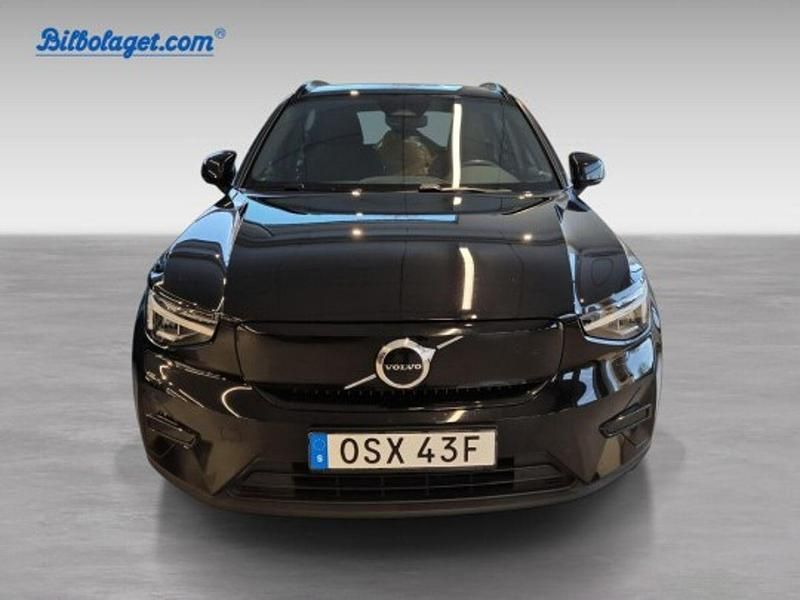 Svart Begagnad 2023 Volvo XC40 Core SUV | 329 500 kr - Bild 1/3