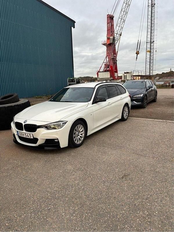 Begagnad BMW 318 M Sport 150 HK (110 kW) 2017 Vit Kombi