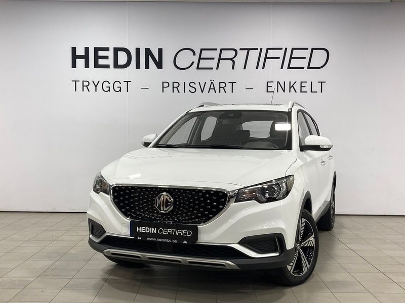 Vit Begagnad 2020 MG ZS Luxury Sedan | 224 400 kr - Bild 1/4