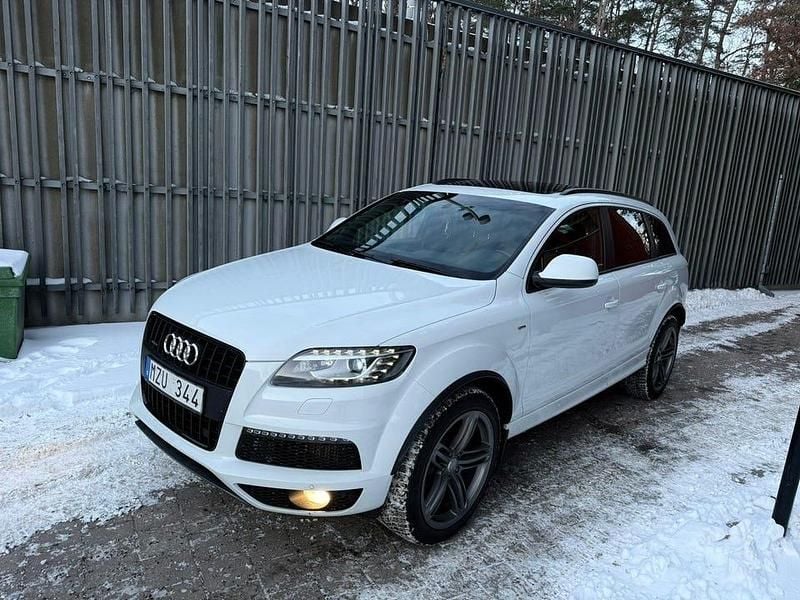 Begagnad Audi Q7 S-Line 245 HK (180 kW) 2013 SUV
