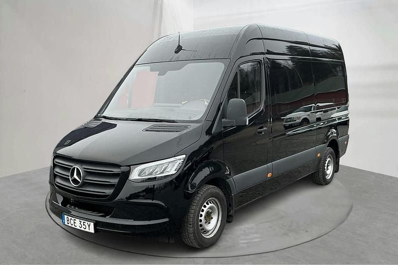 Svart Begagnad 2022 Mercedes Sprinter Van | 439 000 kr (Lite dyr) - Bild 1/4