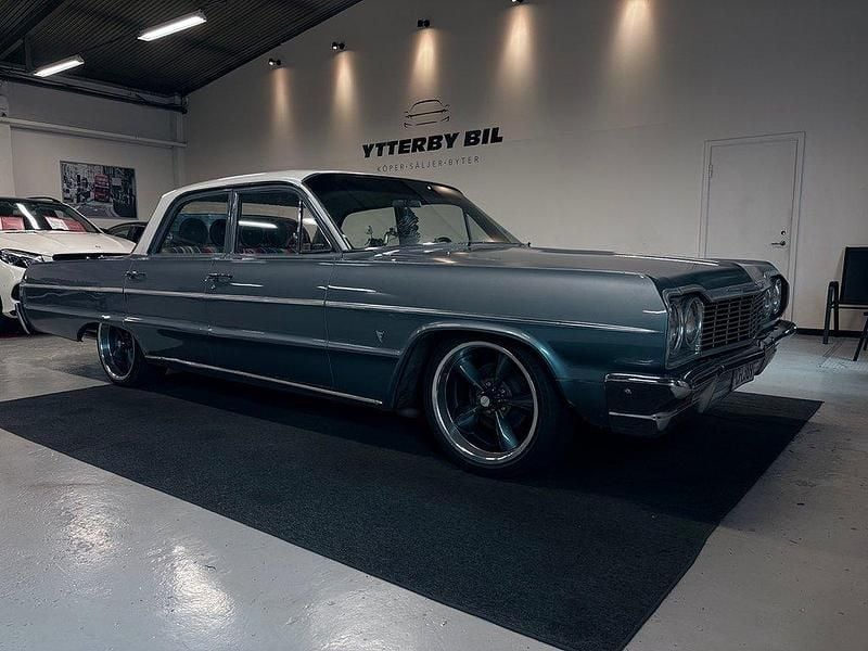 Flerfärgad Begagnad 1964 Chevrolet Bel Air Sedan | 189 900 kr - Bild 1/4