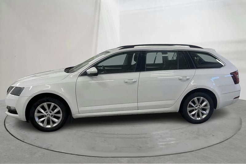 Begagnad Skoda Octavia 150 HK (110 kW) 2019 Vit Kombi