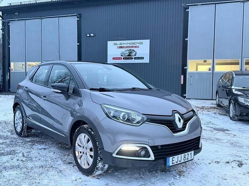 Flerfärgad Begagnad 2014 Renault Captur SUV | 84 900 kr (Marknadspris) - Bild 1/4