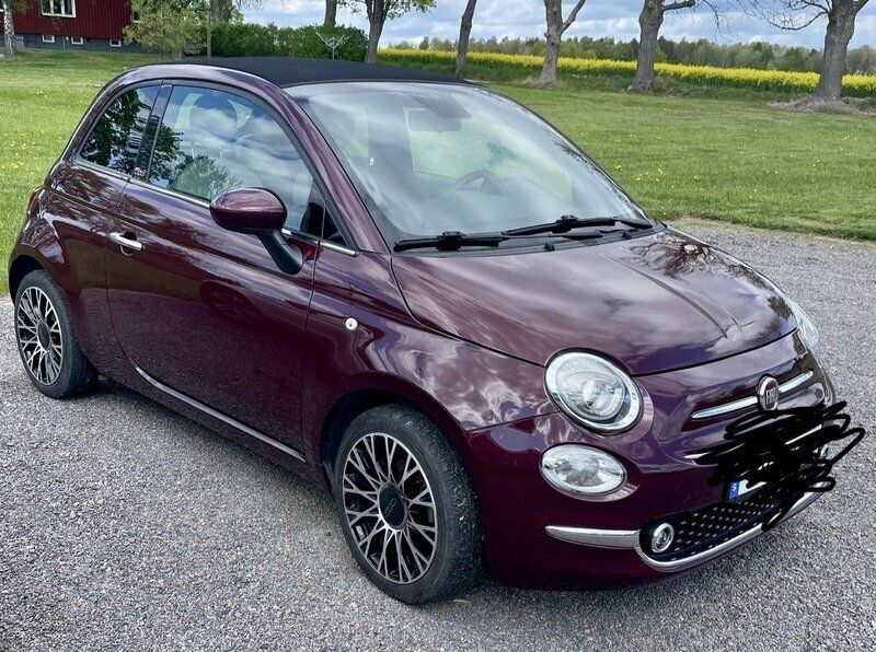 Röd Begagnad 2021 Fiat 500 Lounge Cab | 150 000 kr (Lite dyr) - Bild 1/4