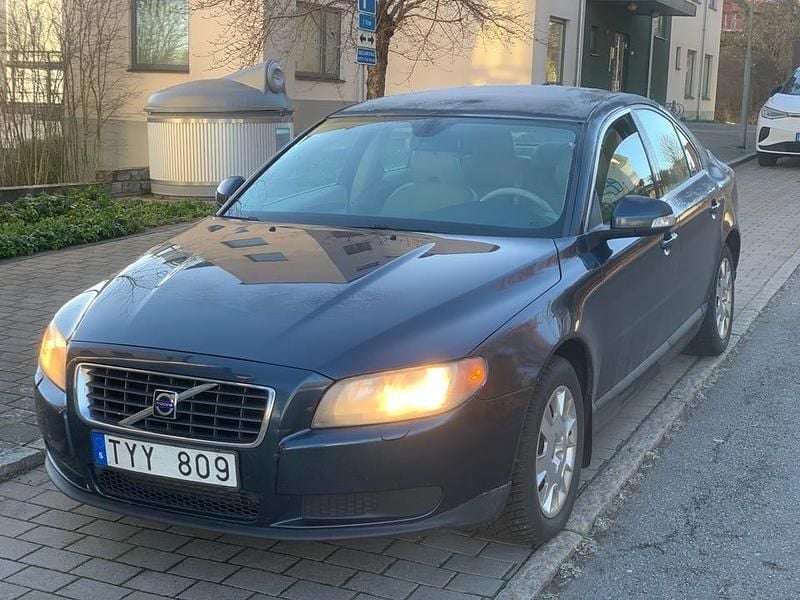 Begagnad 2007 Volvo S80 Sedan | 42 500 kr (Bra pris) - Bild 1/4
