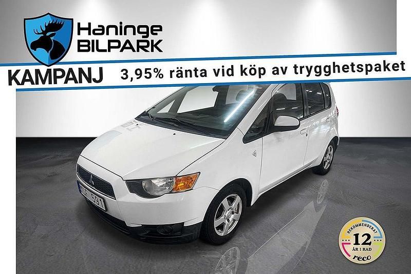 Brun Begagnad 2012 Mitsubishi Colt Halvkombi | 39 900 kr (Marknadspris) - Bild 1/2