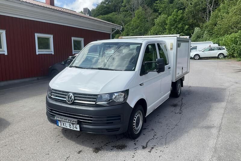Vit Begagnad 2018 VW T6 Van | 269 000 kr - Bild 1/4