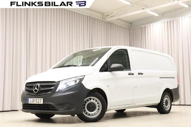 Vit Begagnad 2018 Mercedes Vito Van | 139 700 kr (Superpris) - Bild 1/4