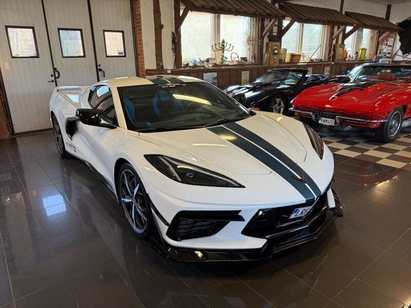 Vit Begagnad 2022 Chevrolet Corvette Sportkupé | 1 099 000 kr - Bild 1/4