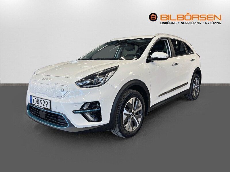 Vit Begagnad 2022 Kia e-Niro Advance SUV | 289 900 kr (Marknadspris) - Bild 1/4