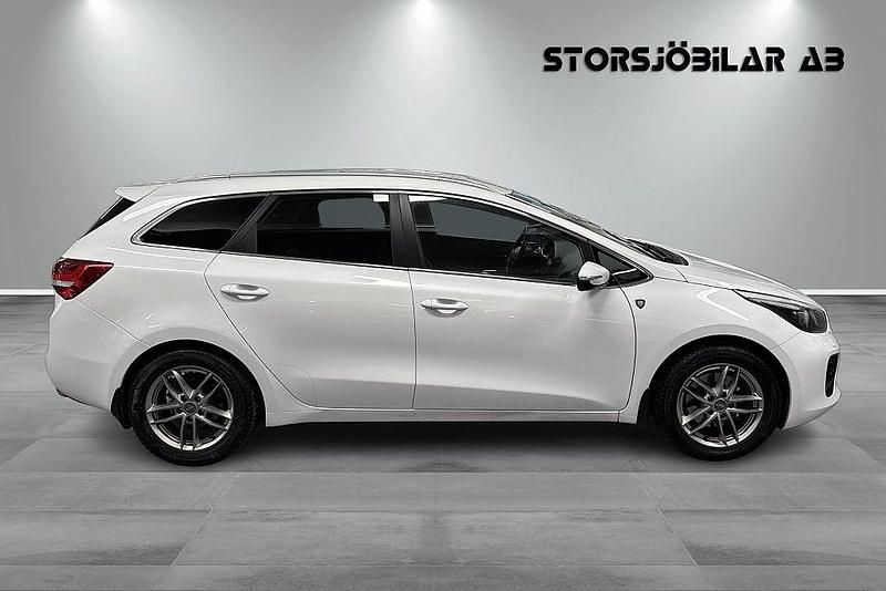 Begagnad Kia Ceed Sportswagon GT-Line 136 HK (100 kW) 2016 Vit Kombi