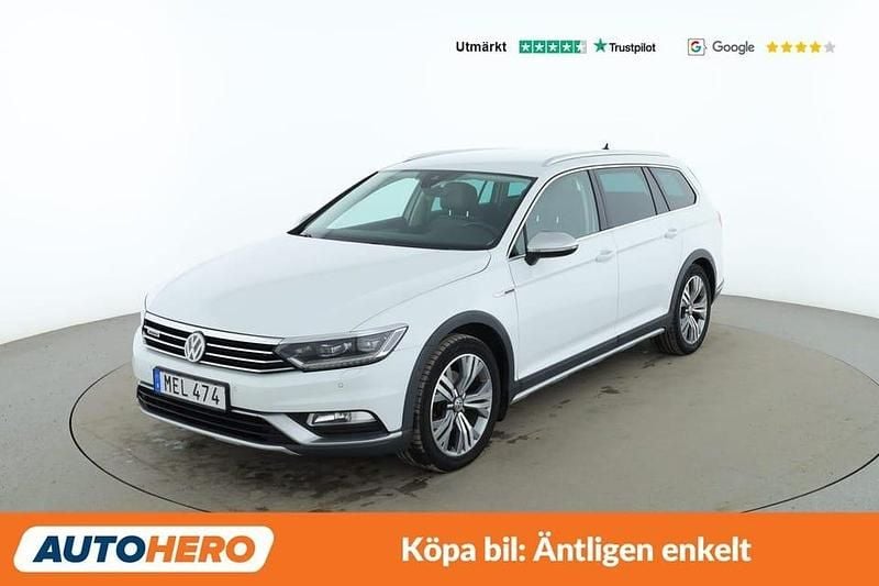 Vit Begagnad 2016 VW Passat Alltrack Kombi | 164 000 kr (Marknadspris) - Bild 1/4