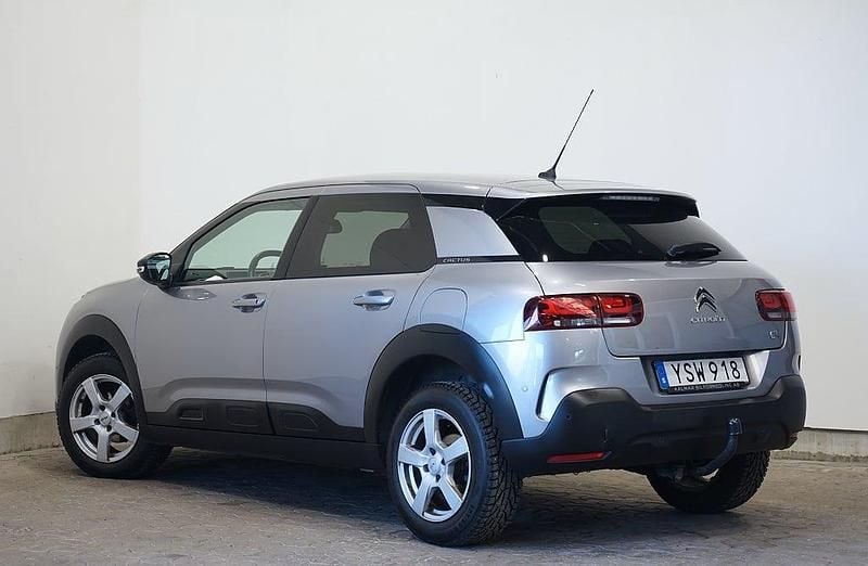 Begagnad Citroën C4 Cactus PureTech 110 HK (80 kW) 2018 Silver Halvkombi