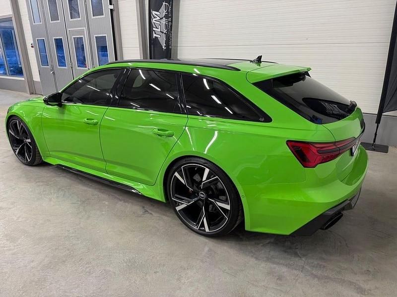 Begagnad Audi RS6 Exclusive 600 HK (441 kW) 2020 Okänd Kombi