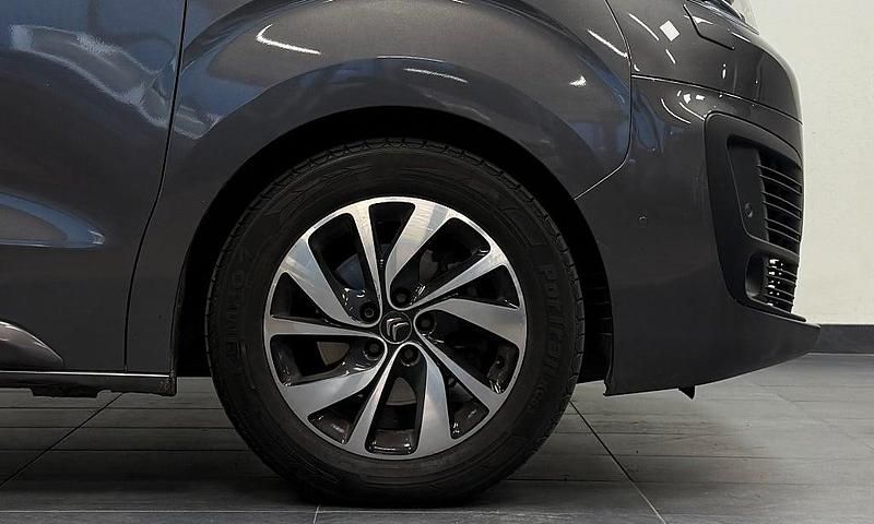 Begagnad Citroën Spacetourer 177 HK (130 kW) 2016 Grå Minibuss