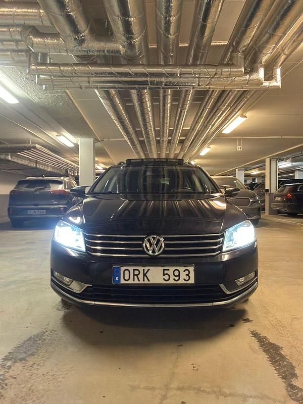 Begagnad 2012 VW Passat | 109 999 kr (Lite dyr) - Bild 1/4