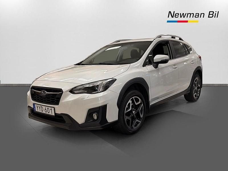 Vit Begagnad 2017 Subaru XV SUV | 219 700 kr (Marknadspris) - Bild 1/4