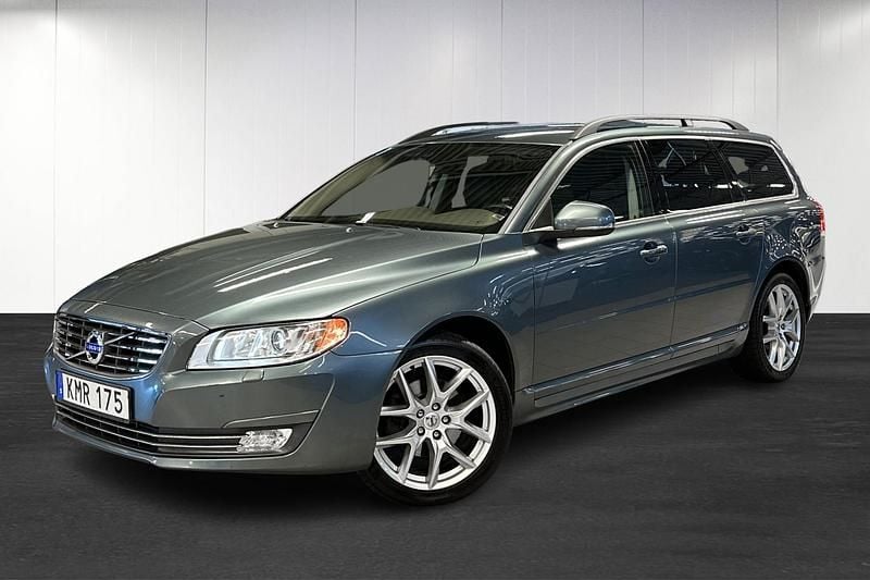 Blå (blue) Begagnad 2014 Volvo V70 Momentum Kombi | 117 900 kr (Marknadspris) - Bild 1/4