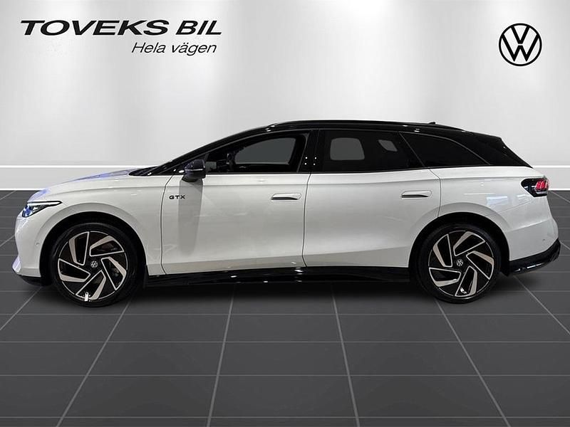 Begagnad VW ID.7 GTX 250 kW (340 HK) 2025 Vit Kombi