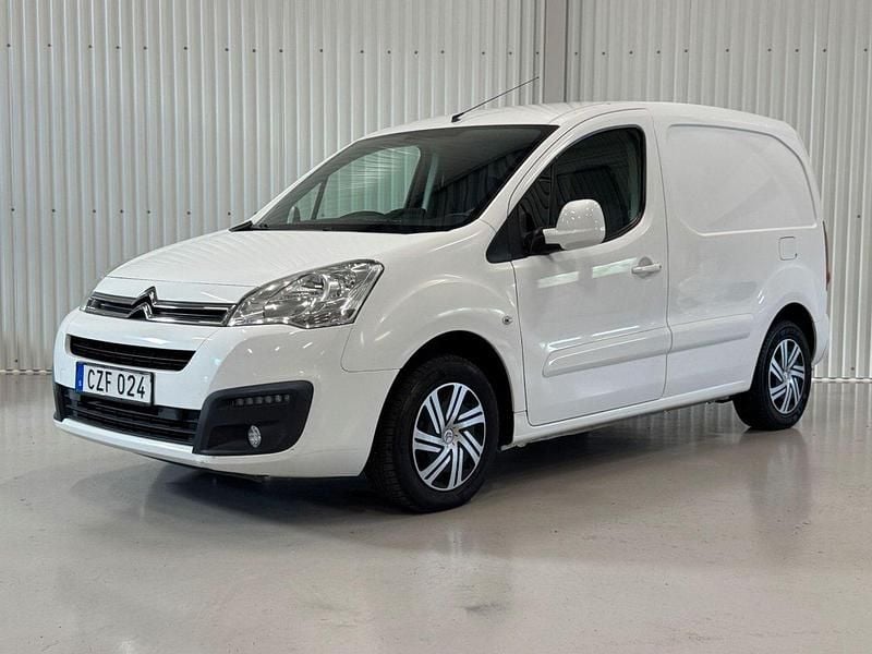 Vit Begagnad 2016 Citroën Berlingo Minibuss | 99 900 kr (Marknadspris) - Bild 1/4