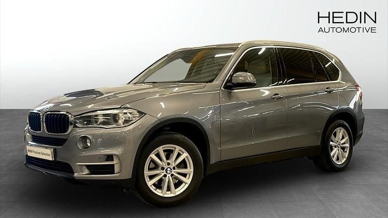 Grå (grey) Begagnad 2014 BMW X5 Sport Line SUV | 258 700 kr (Bra pris) - Bild 1/4