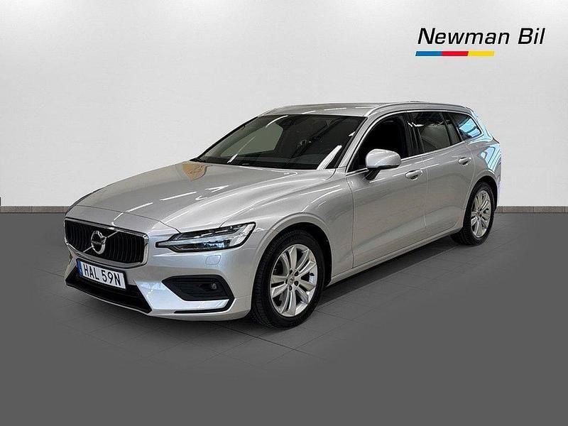 Silver Begagnad 2020 Volvo V60 Momentum Kombi | 279 700 kr (Marknadspris) - Bild 1/4