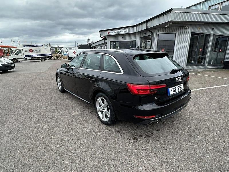 Begagnad Audi A4 Proline 190 HK (139 kW) 2017 Svart Kombi
