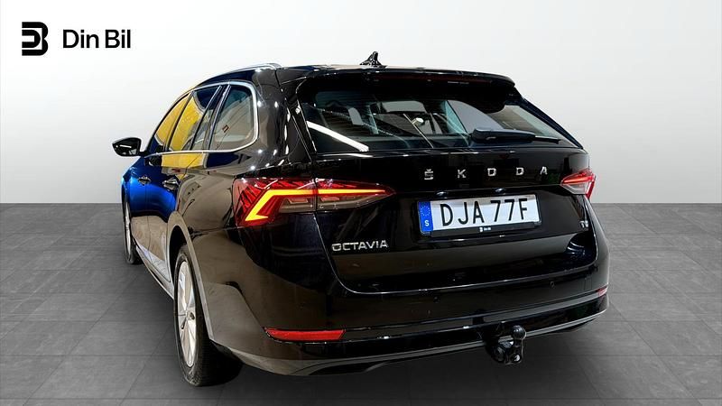 Begagnad Skoda Octavia Style 150 HK (110 kW) 2024 Svart Kombi