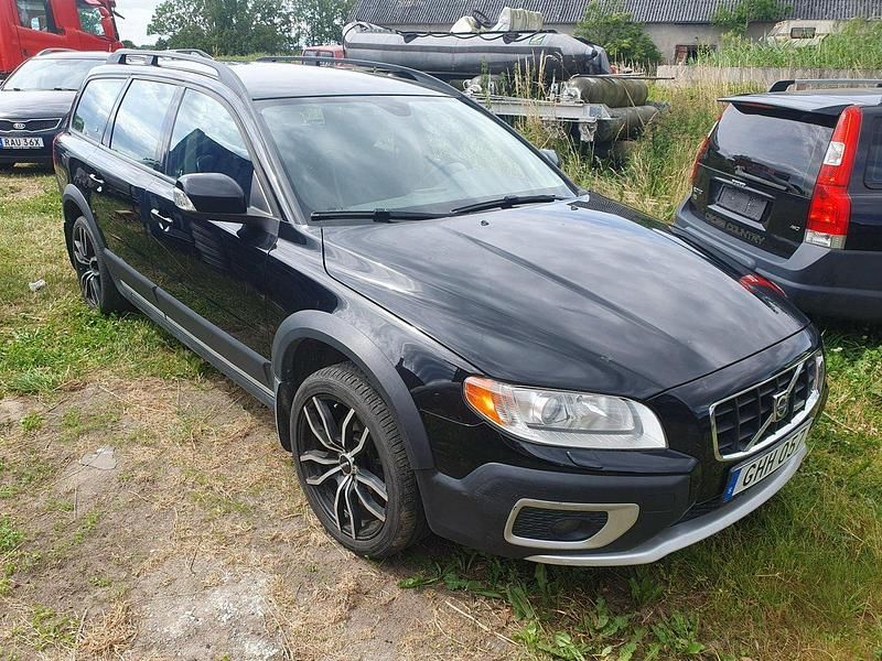 Svart Begagnad 2008 Volvo XC70 Momentum SUV | 68 000 kr (Dyr) - Bild 1/4