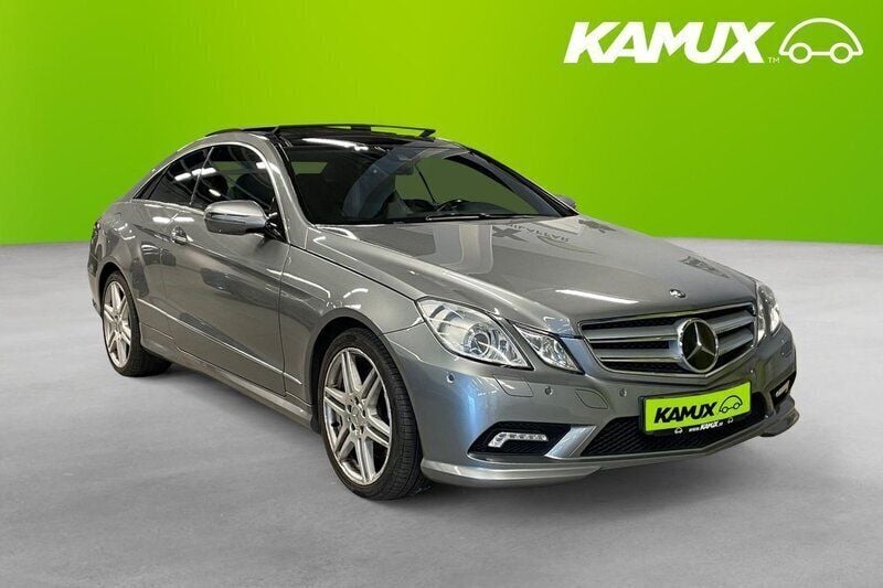Grå Begagnad 2010 Mercedes E500 AMG Sportkupé | 234 900 kr - Bild 1/3