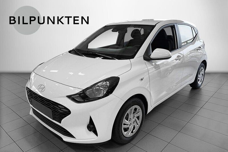 Vit Ny 2024 Hyundai i10 Essential Halvkombi | 179 900 kr (Marknadspris) - Bild 1/1