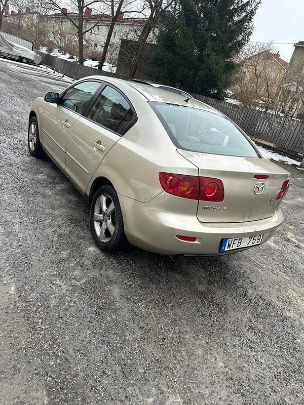 Begagnad Mazda 3 105 HK (77 kW) 2006 Sedan