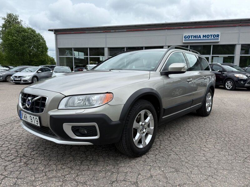 Ljusbrun (brun) Begagnad 2011 Volvo XC70 Summum SUV | 134 900 kr (Superpris) - Bild 1/4