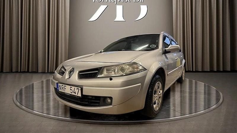 Silver Begagnad 2009 Renault Mégane GrandTour Kombi | 24 990 kr (Marknadspris) - Bild 1/4