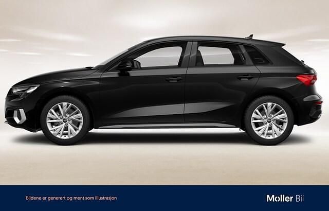 Begagnad Audi A3 Advanced Plus 150 HK (110 kW) 2023 Brilliantsvart Sedan