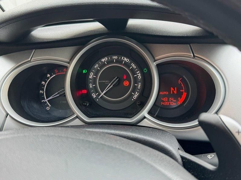 Begagnad Citroën C3 68 HK (50 kW) 2013 Vit Halvkombi