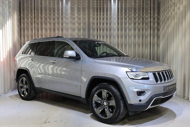 Begagnad Jeep Grand Cherokee 250 HK (183 kW) 2015 Grå SUV